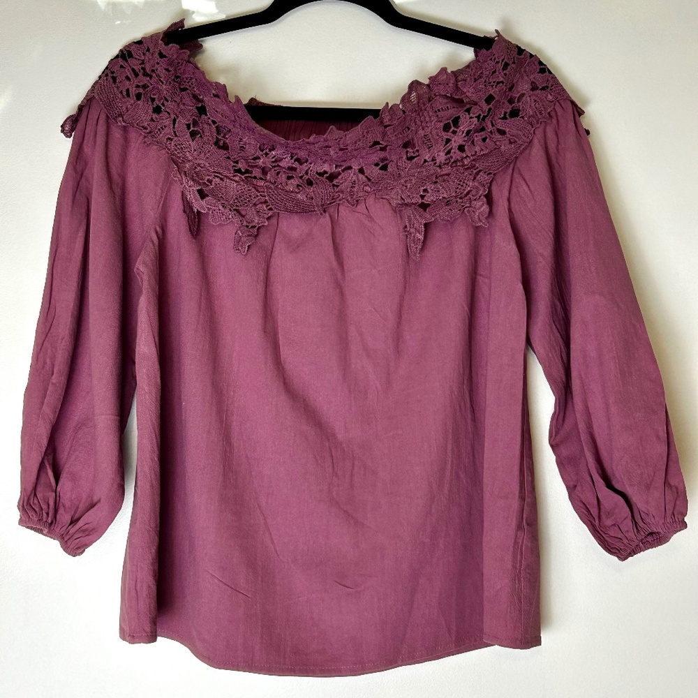 Burgundy off the Shoulder Crochet Lace Detail 3/4 sleeve Blouse Sz Small